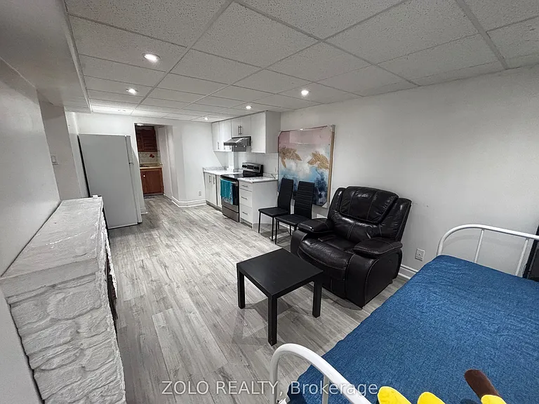 34 Primrose Cres — Photo 16