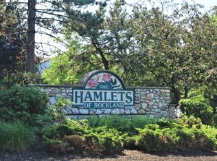 268 Treetop Cir, Nanuet, NY 10954