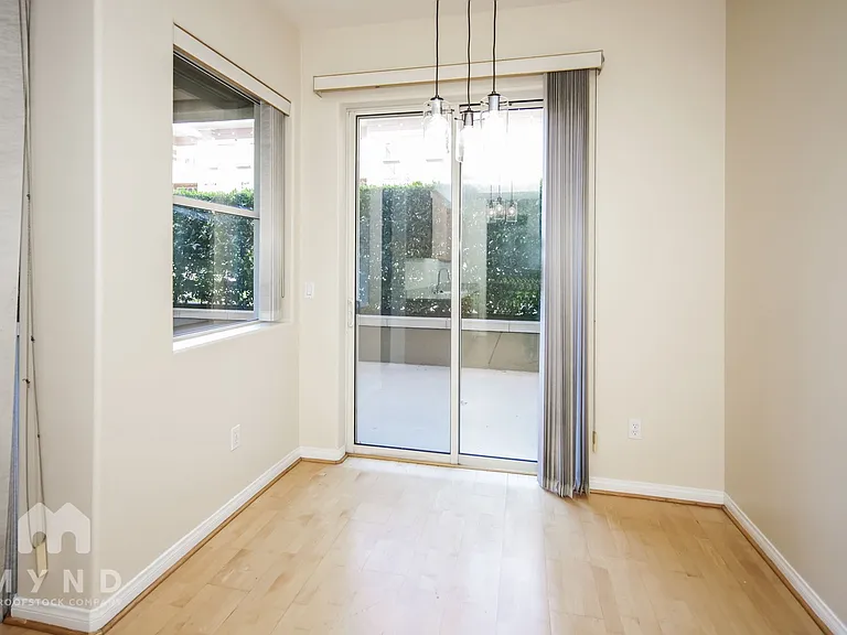 130 E San Fernando St #321 — Photo 6