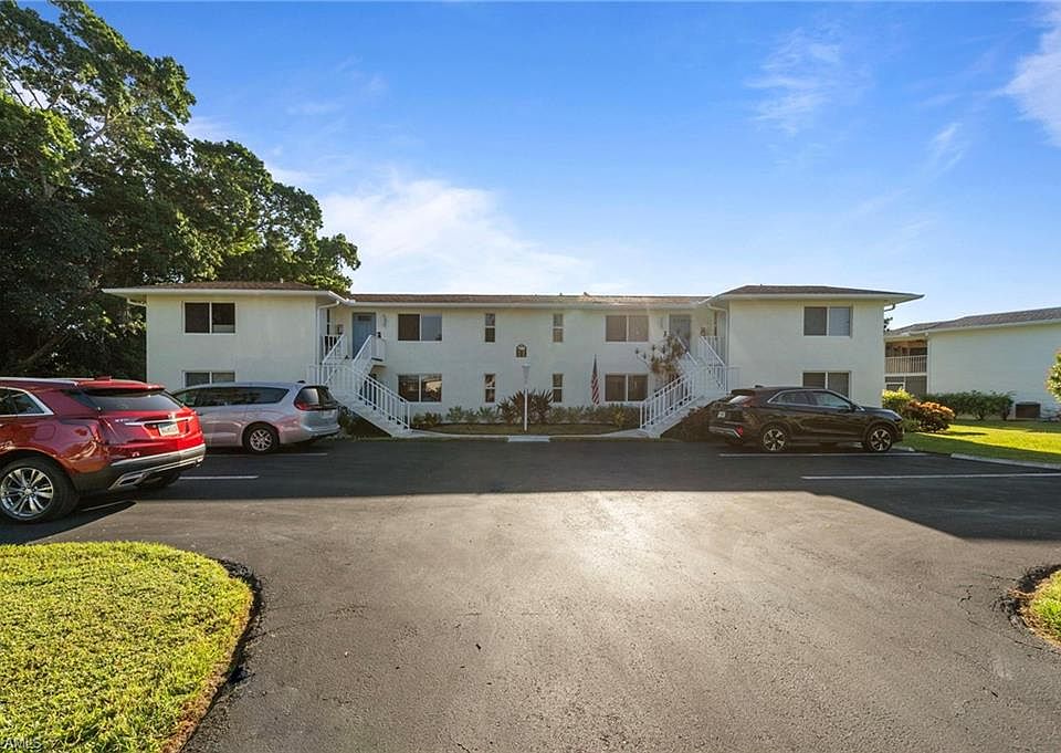 1st image of 760 Teryl RD #1