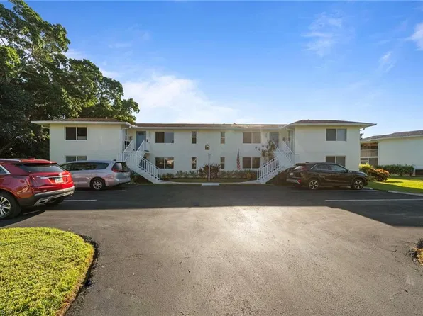 760 Teryl RD #1, NAPLES, FL 34112