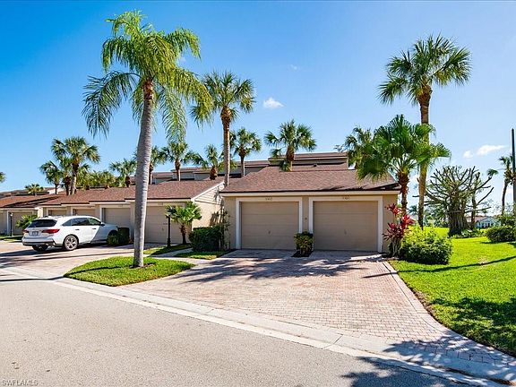 2nd image of 5362 Fox Hollow DR #701