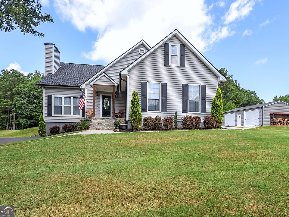 1st image of 120 Fox Run Ct