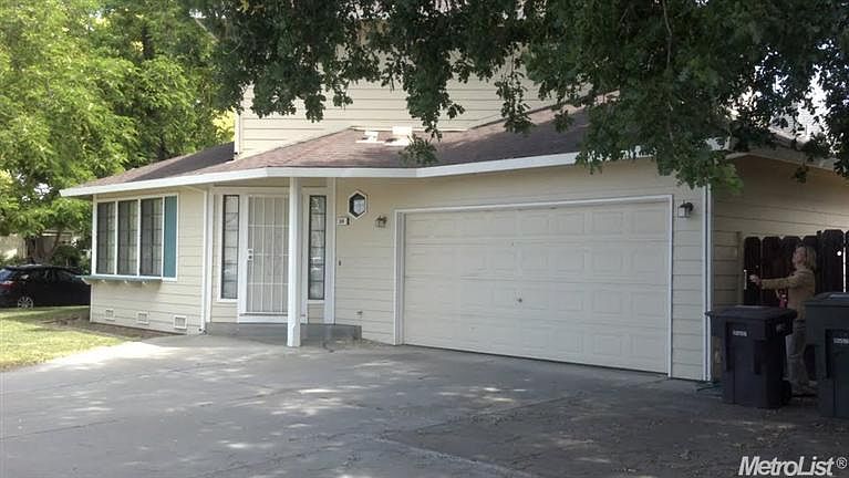 1st image of 328 E St