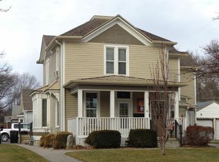 1407 N H St APT 1, Fremont, NE 68025