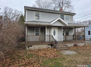 237 Woodland St, Manchester, CT 06042