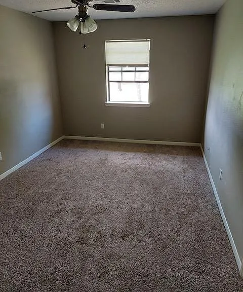 6122 Sharondale St — Photo 9