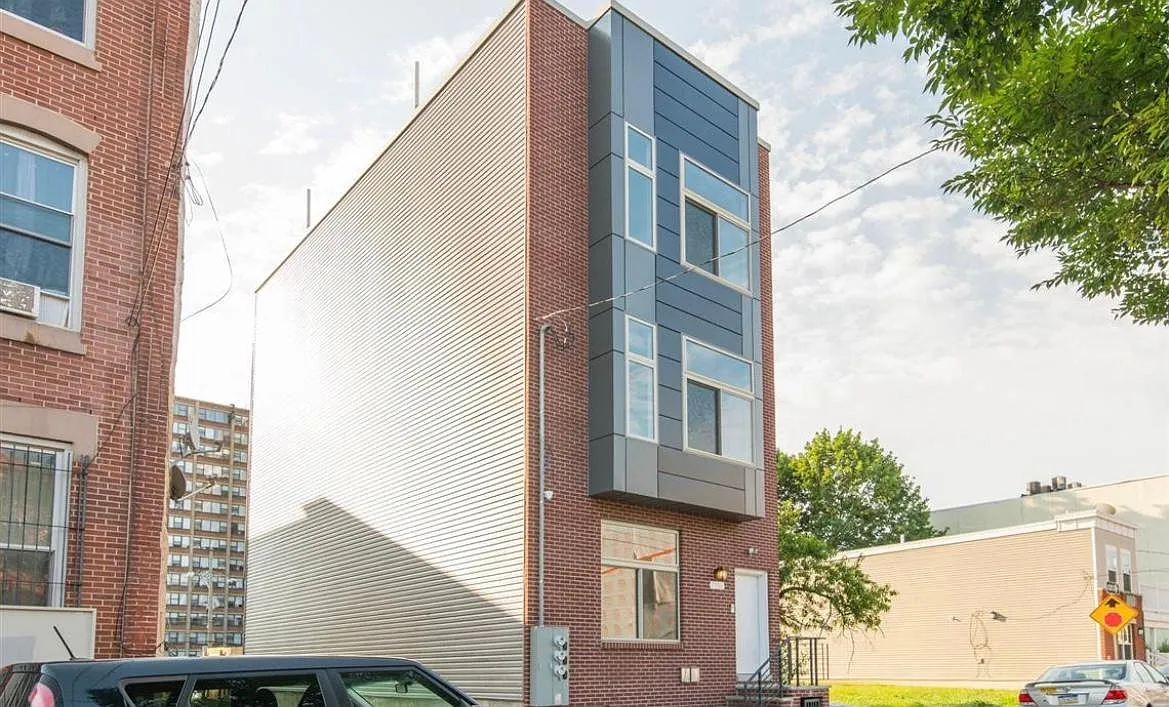 Building Photo - 1251 N 15th St #A
