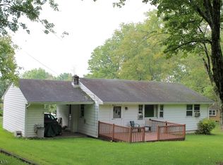 12 Woodland Ter, High Bridge, NJ 08829