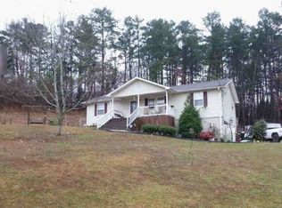 951 Osage Dr, Soddy Daisy, TN 37379