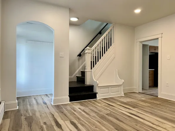 19 E 3rd St, Quarryville, PA 17566