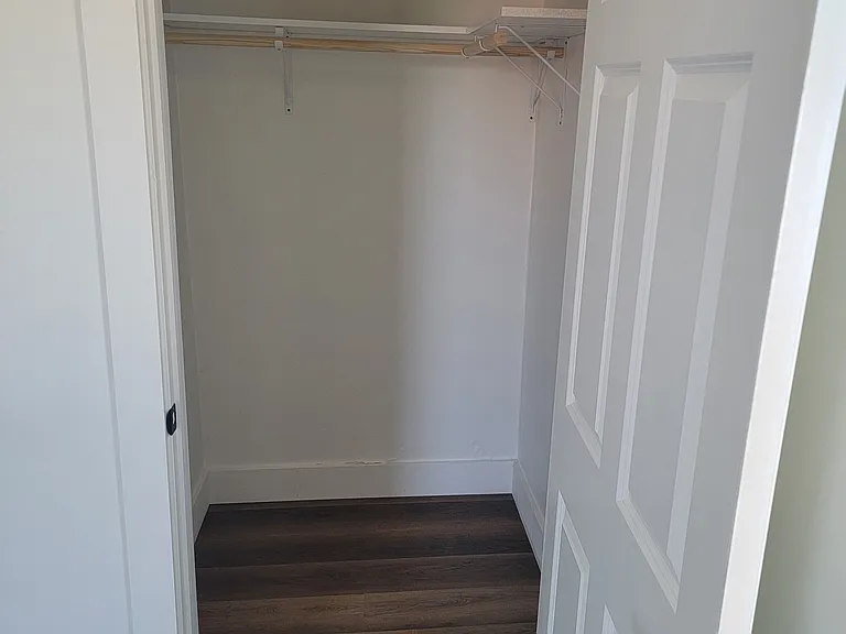 800 Quincy St #2 — Photo 8