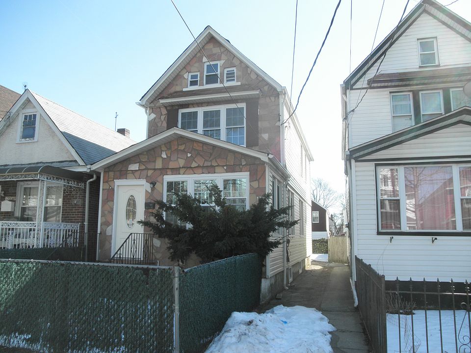 1st image of 150-56 116 Ave.
