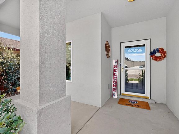 3rd image of 6108 Segovia Ave NW
