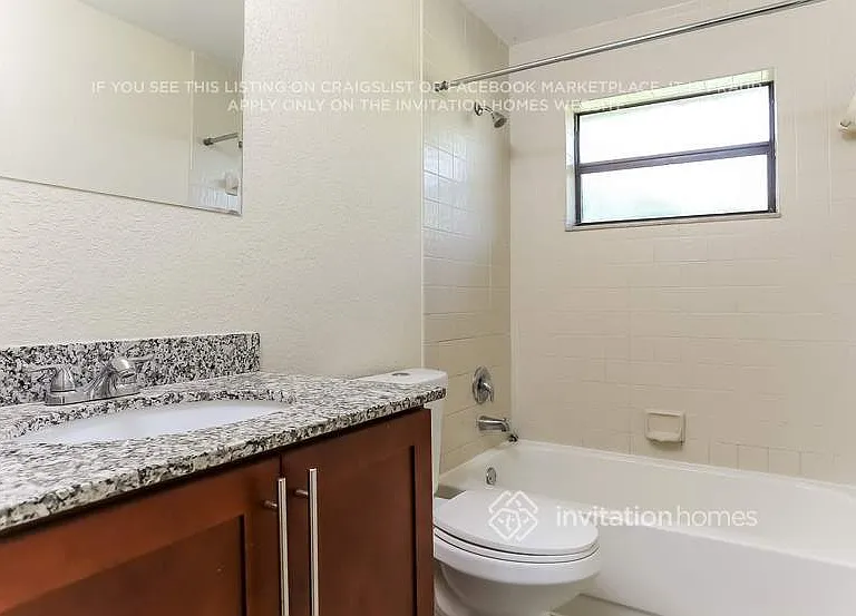 7441 Douglas St — Photo 11
