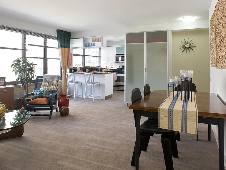 Dining/Living room