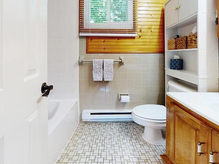 204 Belmont Dr SW — Photo 20