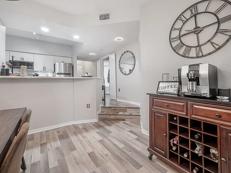 410 S Armenia Ave #928 — Photo 30