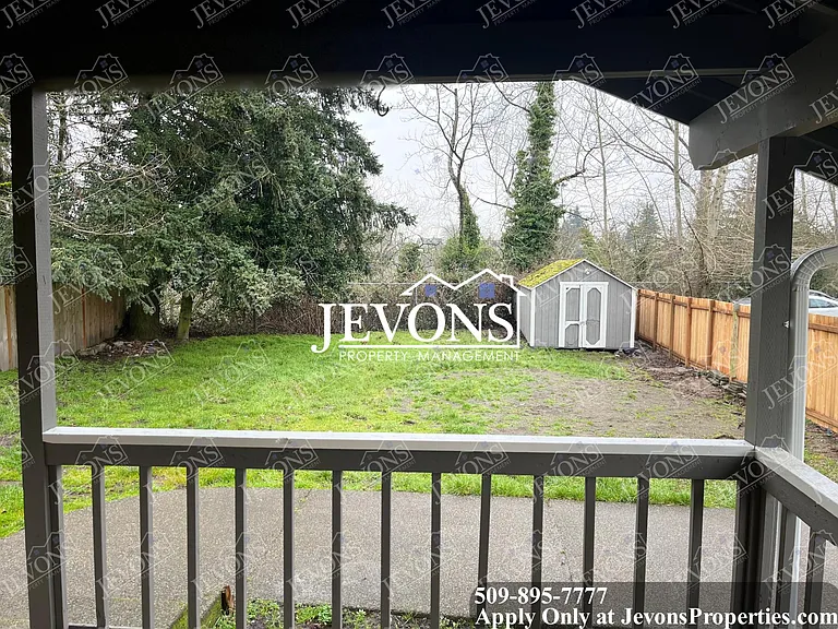 3571 E B St — Photo 46