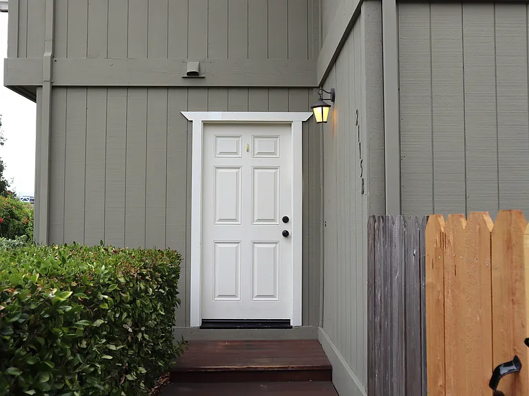 2115 Overlook Dr #B — Photo 9