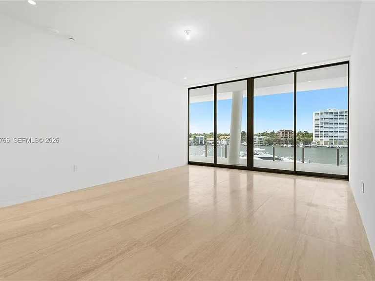 5 Grove Isle #S303 — Photo 12