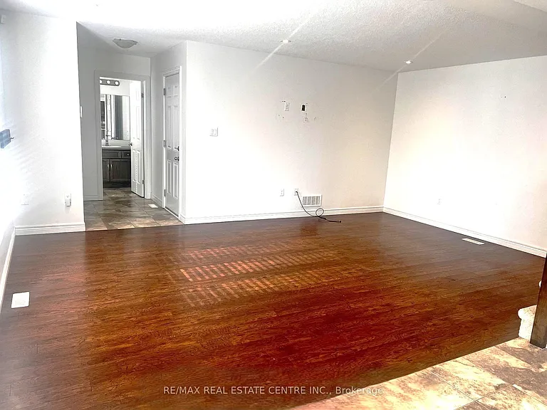 1220 Riverbend Rd #119 — Photo 9