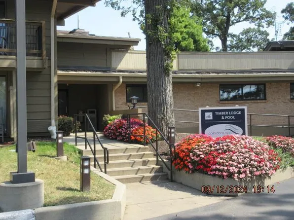 2400 East GENEVA Street #1317, Delavan, WI 53115
