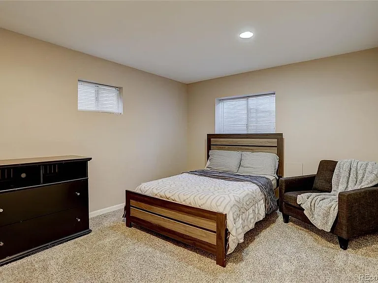 9691 Autumnwood Pl — Photo 32
