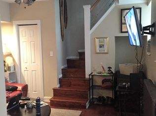 213 E King St APT 9, Lancaster, PA 17602