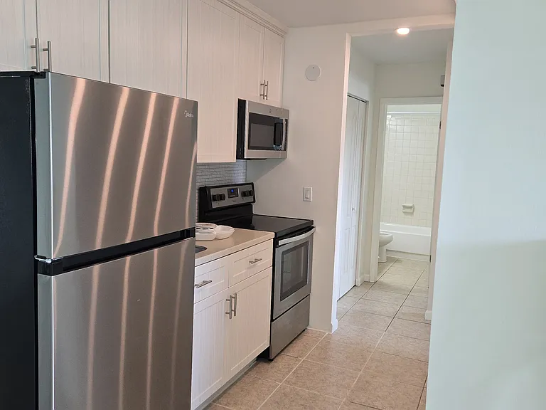 3211 SW 44th St #211 — Photo 9