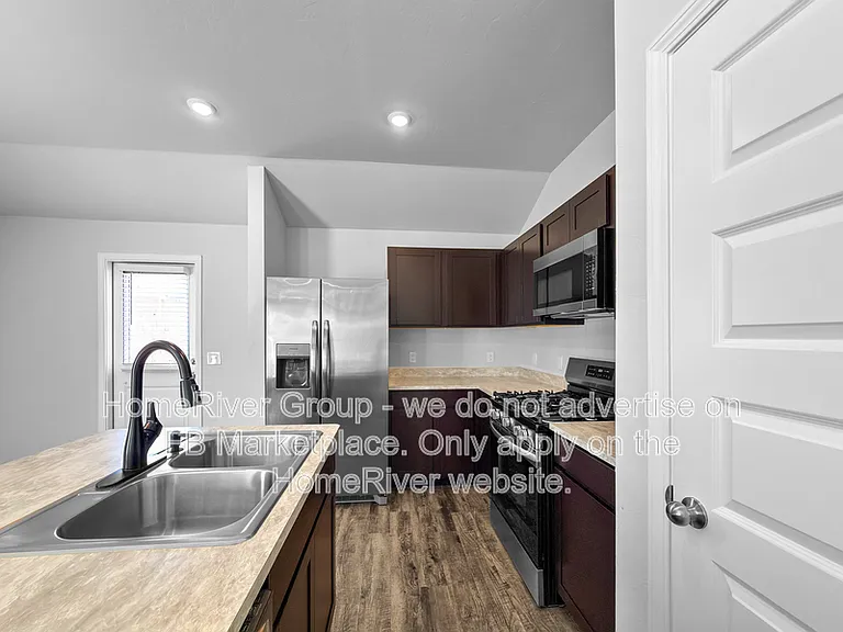 1211 Clydesdale Dr — Photo 7