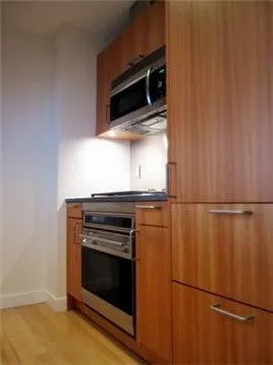 Rented by Keller Williams NYC | media 9