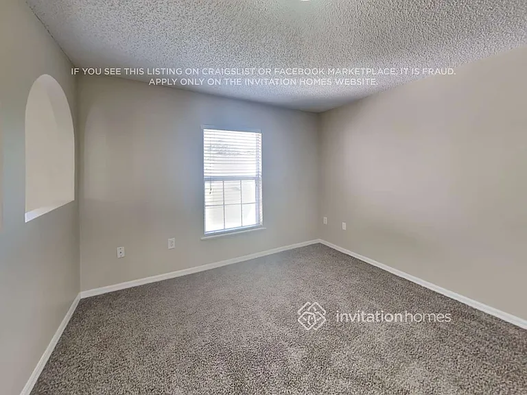 5728 Oakwood Knoll Dr — Photo 6
