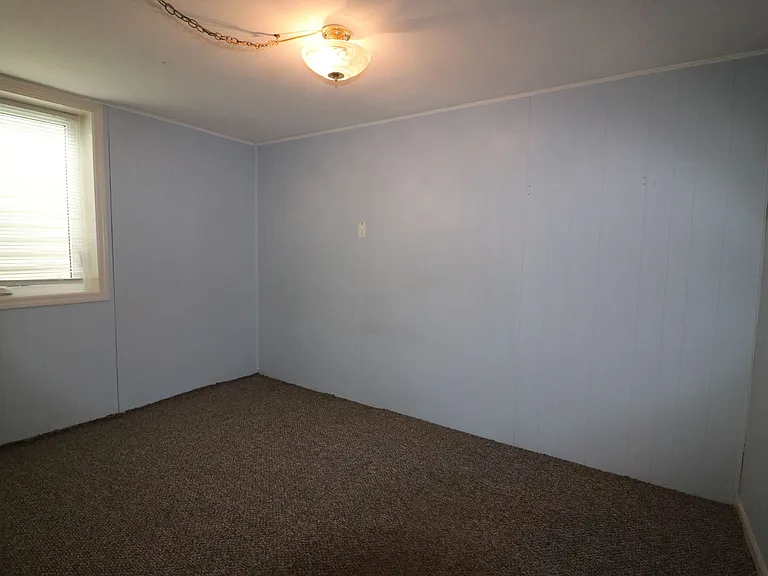 848 Church Ave — Photo 12
