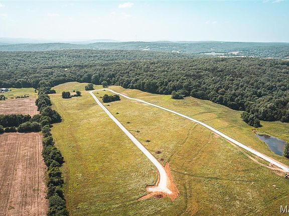 4th image of 7 County Road 528