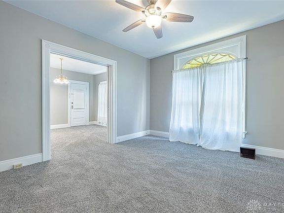 5th image of 554 Wyoming St #554