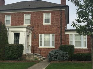 5621 Glenn Rd, Indianapolis, IN 46216
