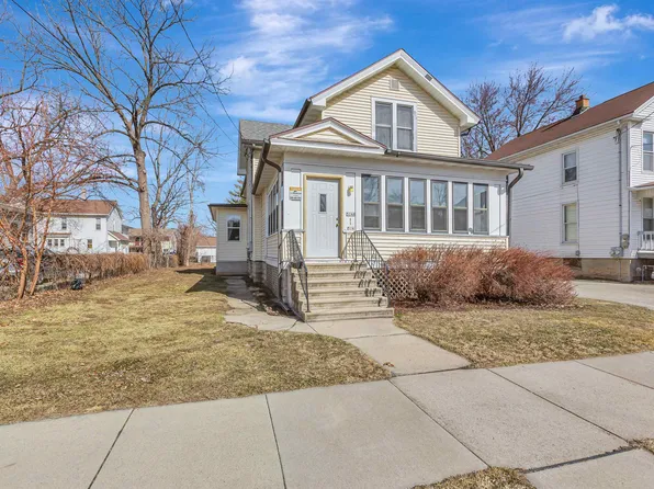 514 W Irving Ave, Oshkosh, WI 54901