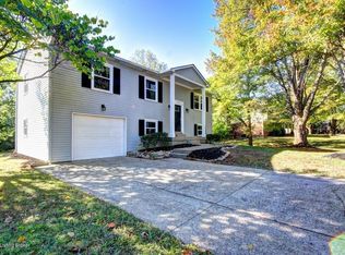 10404 Tollhouse Ct, Louisville, KY 40241