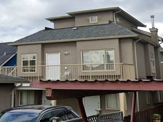 4 bed, 2241 sqft, $4,500 — Photo 2