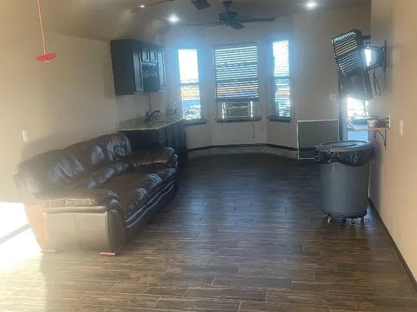 314 Lakeshore Dr, Eufaula, OK 74432