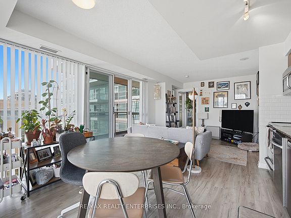4th image of 100 Western Battery Rd #1610