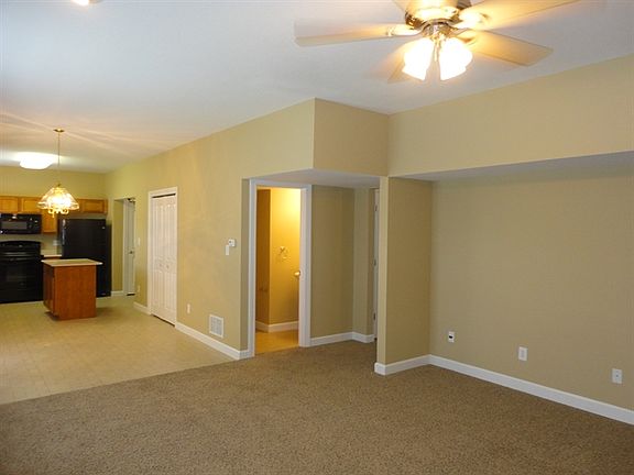 4th image of 5699 James Blair Dr