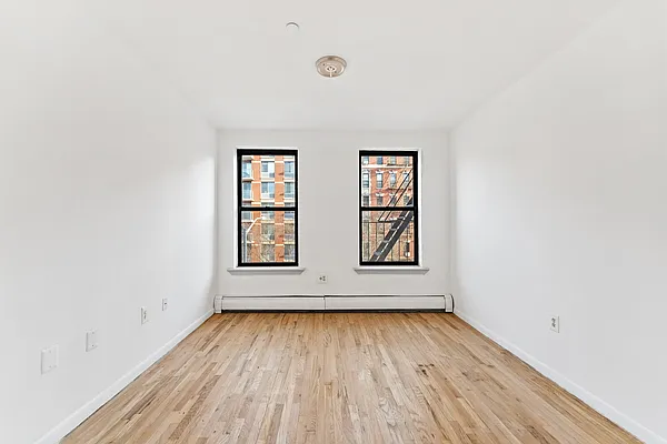 Sold by Compass | media 2