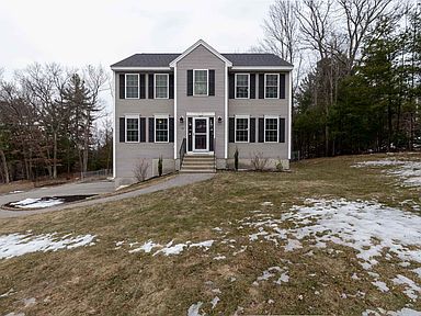 12 Pitarys Dr Nashua Nh 03062 Zillow