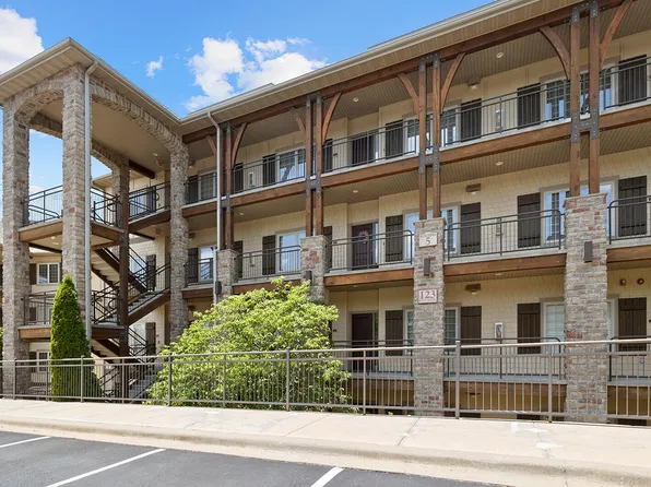 123 Royal Vista Drive #504 BLDG 5, Branson, MO 65616