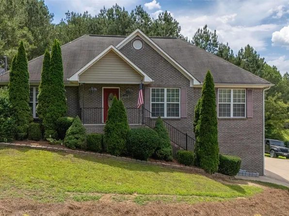 34 Oakbrook Cir, Cleveland, AL 35049
