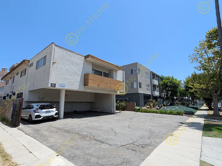 3658 Dunn Dr — Photo 2