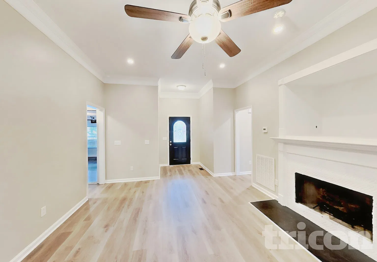207 Towbridge Drive Murfreesboro TN — Photo 2