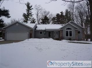 11101 Sandy Oak Trl, Cedar Springs, MI 49319